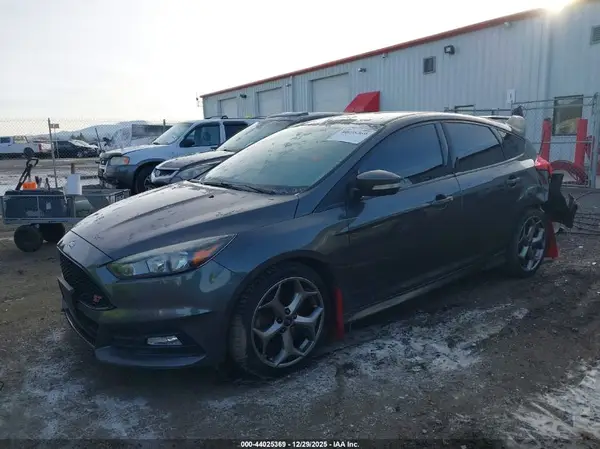 1FADP3L9XHL320676 2017 FORD FOCUS ST - Image 2