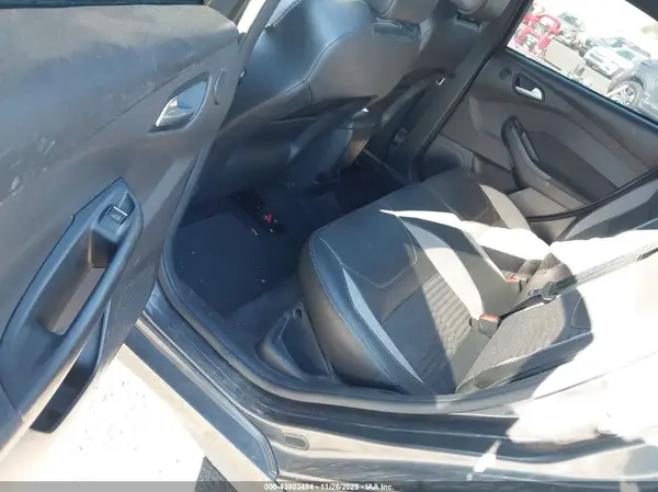 1FADP3L9XJL211513 2018 FORD FOCUS ST - Image 8