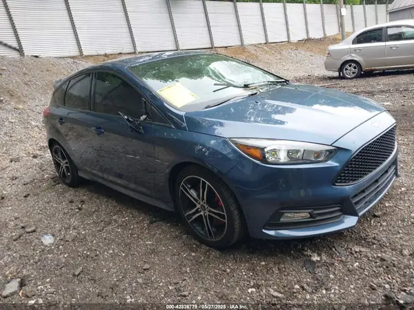 1FADP3L9XJL228182 2018 FORD FOCUS ST - Image 1