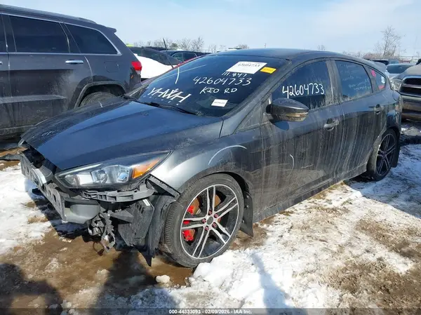 1FADP3L9XJL247265 2018 FORD FOCUS ST - Image 2