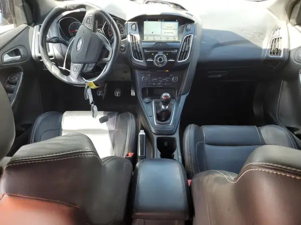 1FADP3L9XJL260761 2018 FORD FOCUS - Image 8