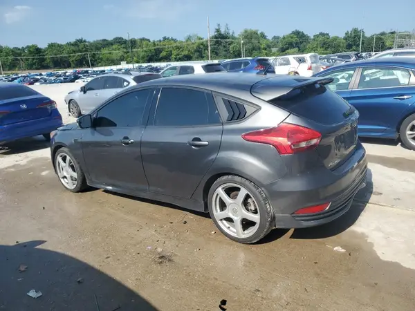 1FADP3L9XJL282095 2018 FORD FOCUS - Image 2