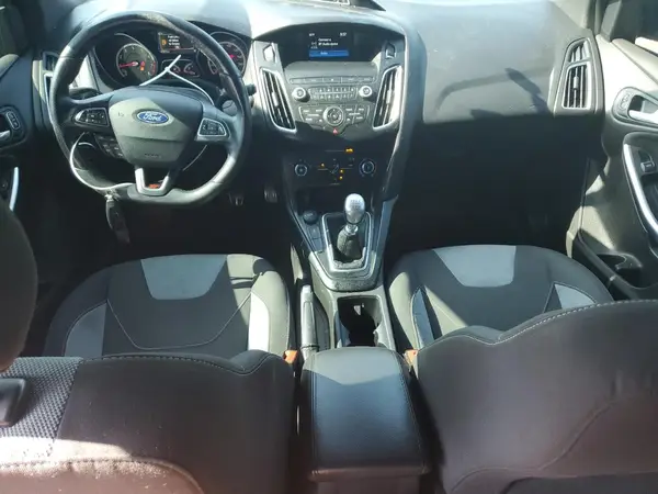 1FADP3L9XJL282095 2018 FORD FOCUS - Image 8