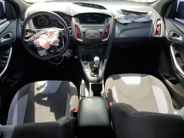 1FADP3L9XJL289953 2018 FORD FOCUS - Image 8