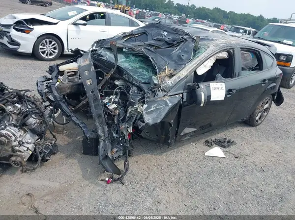 1FADP3L9XJL319162 2018 FORD FOCUS ST - Image 2