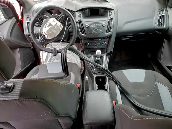 1FADP3L9XJL331702 2018 FORD FOCUS - Image 8