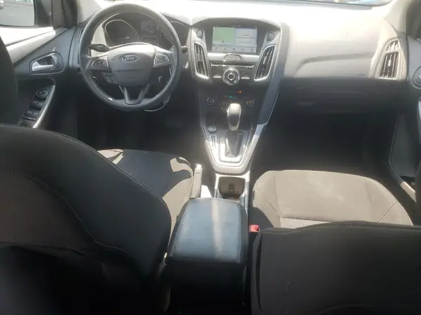 1FADP3M20HL210611 2017 FORD FOCUS - Image 8