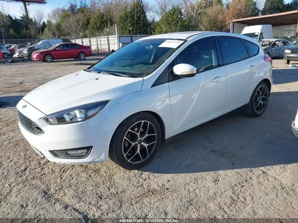 1FADP3M20HL264569 2017 FORD FOCUS - Image 2