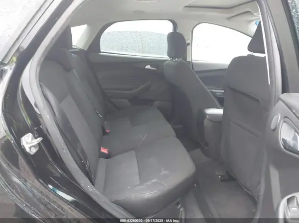 1FADP3M20JL211408 2018 FORD FOCUS - Image 8