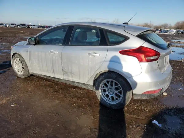 1FADP3M20JL215460 2018 FORD FOCUS - Image 2