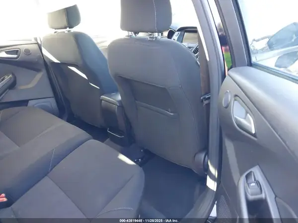 1FADP3M20JL246367 2018 FORD FOCUS - Image 8