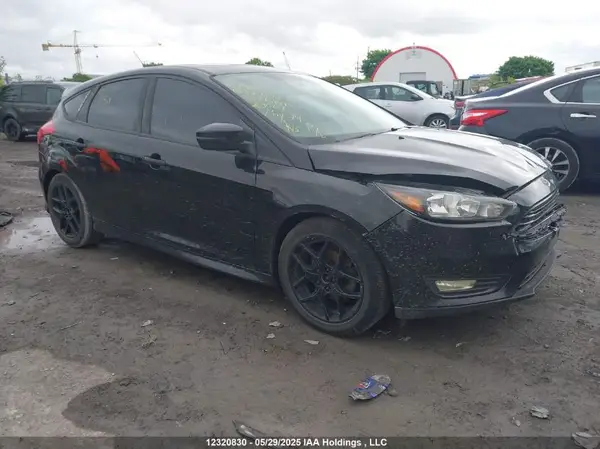 1FADP3M20JL263069 2018 FORD FOCUS - Image 1