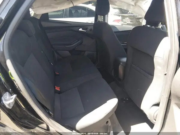 1FADP3M20JL305109 2018 FORD FOCUS - Image 8