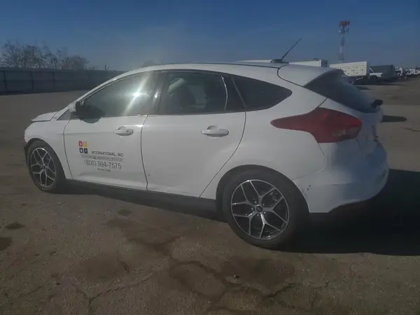 1FADP3M21HL211444 2017 FORD FOCUS - Image 2
