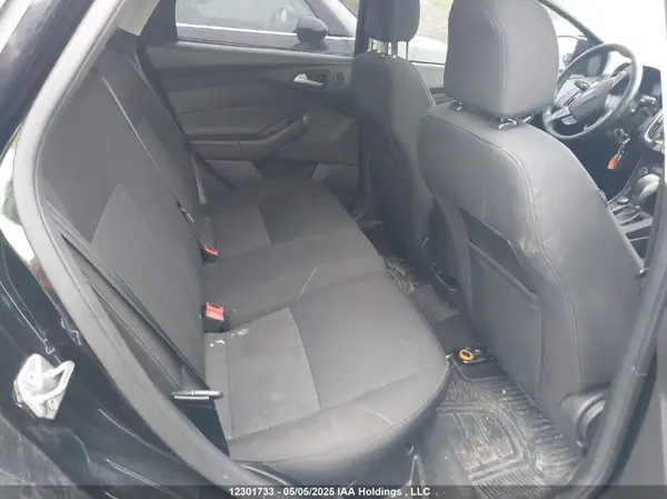 1FADP3M21HL240104 2017 FORD FOCUS - Image 8