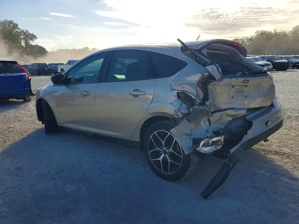 1FADP3M21HL262443 2017 FORD FOCUS - Image 2