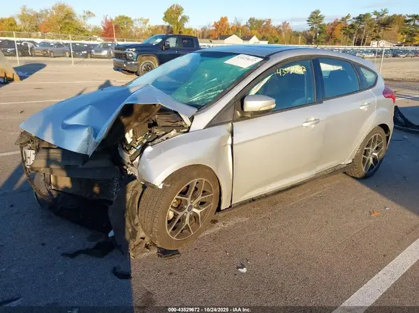 1FADP3M21HL266282 2017 FORD FOCUS - Image 2