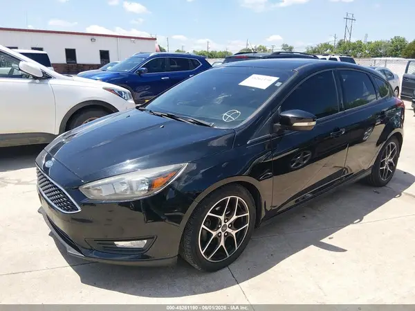 1FADP3M21HL333060 2017 FORD FOCUS - Image 2