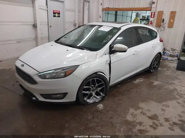 1FADP3M21JL203303 2018 FORD FOCUS - Image 2