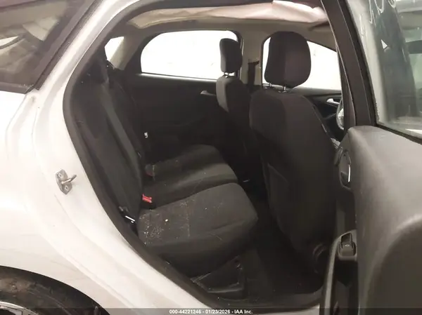 1FADP3M21JL203303 2018 FORD FOCUS - Image 8