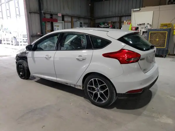 1FADP3M21JL230176 2018 FORD FOCUS - Image 2