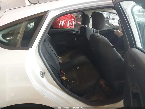 1FADP3M21JL231019 2018 FORD FOCUS - Image 8