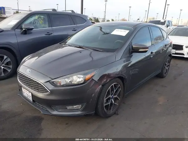 1FADP3M21JL241162 2018 FORD FOCUS - Image 2