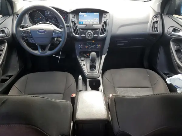 1FADP3M21JL302333 2018 FORD FOCUS - Image 8