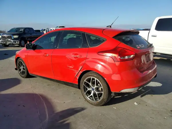 1FADP3M22HL249216 2017 FORD FOCUS - Image 2