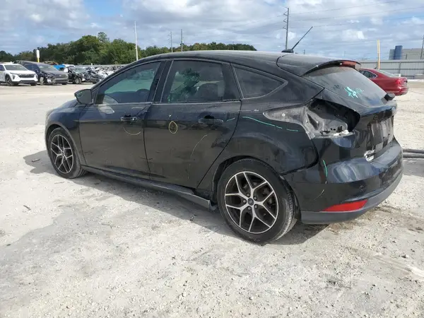 1FADP3M22JL201883 2018 FORD FOCUS - Image 2