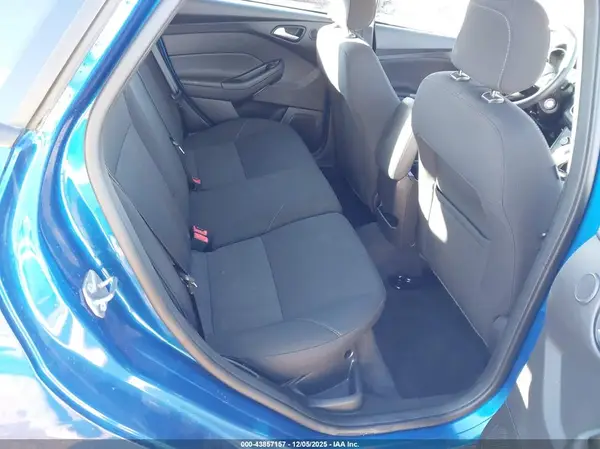 1FADP3M22JL205190 2018 FORD FOCUS - Image 8
