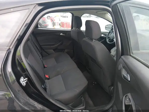1FADP3M22JL229893 2018 FORD FOCUS - Image 8