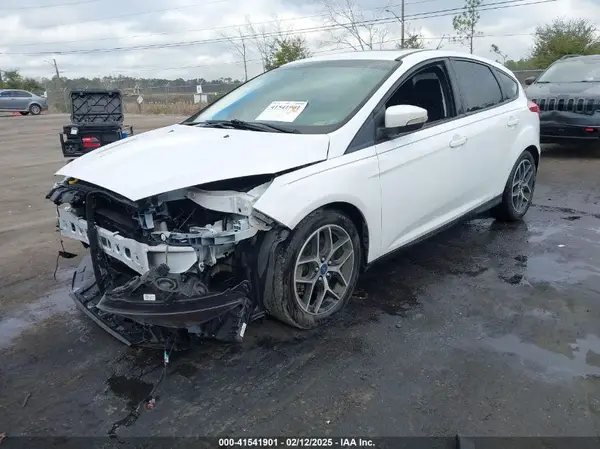 1FADP3M22JL234527 2018 FORD FOCUS - Image 2