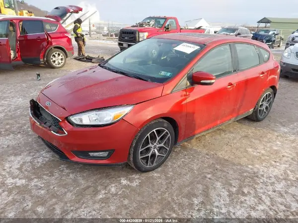 1FADP3M22JL243650 2018 FORD FOCUS - Image 2