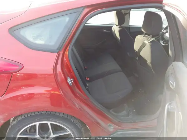 1FADP3M22JL243650 2018 FORD FOCUS - Image 8