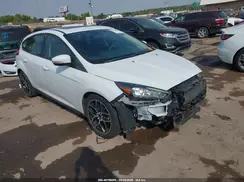 1FADP3M22JL294601 2018 FORD FOCUS
