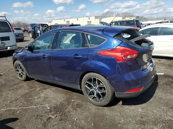 1FADP3M23HL207539 2017 FORD FOCUS - Image 2