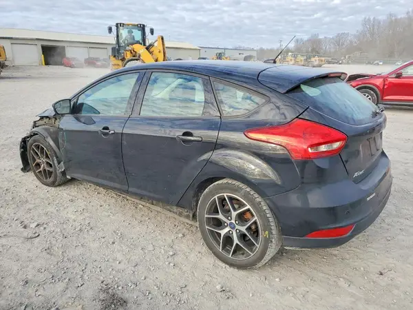 1FADP3M23HL221067 2017 FORD FOCUS - Image 2