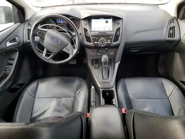 1FADP3M23HL221067 2017 FORD FOCUS - Image 8