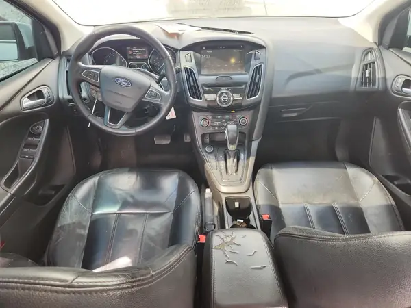 1FADP3M23HL241402 2017 FORD FOCUS - Image 8