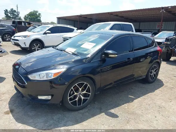 1FADP3M23HL241707 2017 FORD FOCUS - Image 2