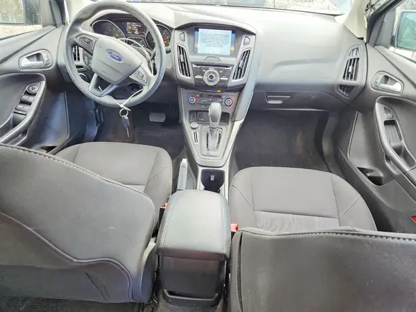 1FADP3M23HL242484 2017 FORD FOCUS - Image 8