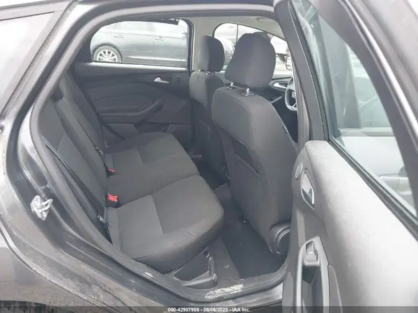 1FADP3M23HL255476 2017 FORD FOCUS - Image 8