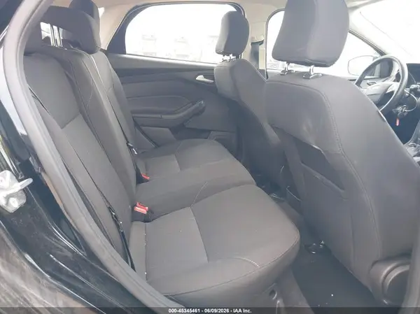1FADP3M23HL307947 2017 FORD FOCUS - Image 8