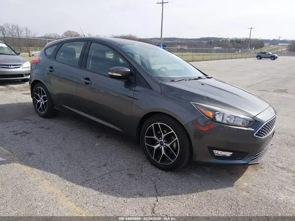 1FADP3M23HL307950 2017 FORD FOCUS - Image 1