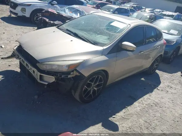 1FADP3M23HL317118 2017 FORD FOCUS - Image 2