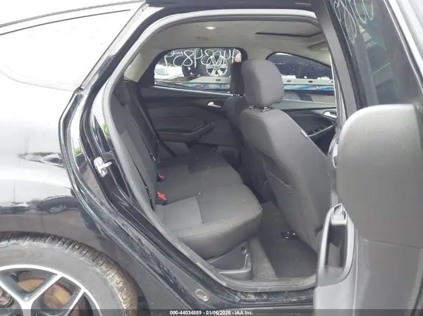 1FADP3M23HL328331 2017 FORD FOCUS - Image 8