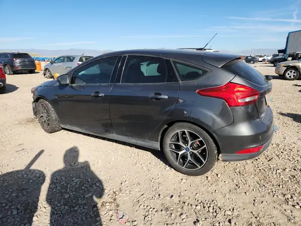 1FADP3M23JL217381 2018 FORD FOCUS - Image 2