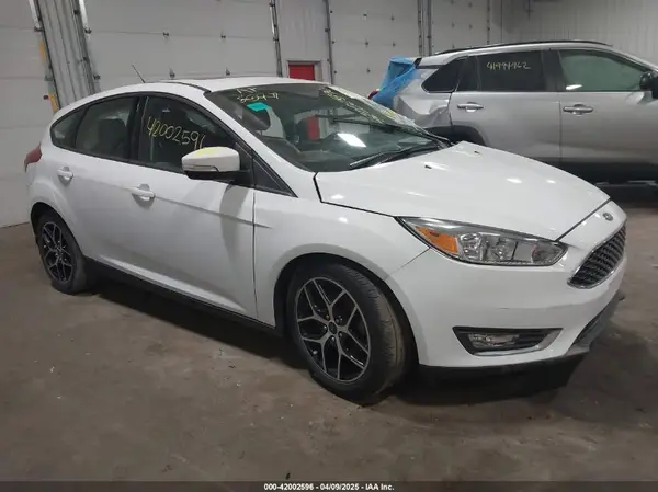 1FADP3M23JL221625 2018 FORD FOCUS - Image 1
