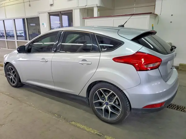 1FADP3M23JL246928 2018 FORD FOCUS - Image 2